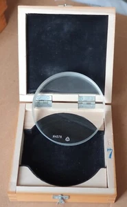 Optical Flat Parallel - Bottom 100mm in a wooden box . - Picture 1 of 2