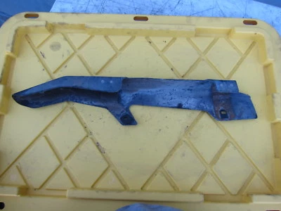 1997 Suzuki GS500E OEM ЗАЩИТА ЦЕПИ ПОВОРОТНОГО РЫЧАГА - Изображение 1 из 4