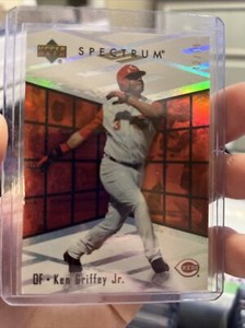 2007 Upper Deck Spectrum Season Retrospectrum #42/99 Red Refract Ken Griffey Jr