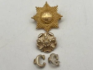 British Army Coldstream Guards CG Regiment Hat / Cap Badge & Shoulder Title - Picture 1 of 7
