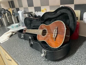 Oscar-Schmidt concert ukulele used- - Picture 1 of 14