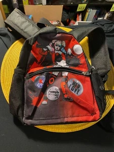 Harley Quinn Mad Love kleiner Rucksack - Bild 1 von 5