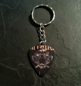 Metallica Monster Skull Guitar Pick Keychain Collectible Rock Music Gift Present - Picture 1 of 2