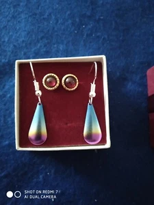 Two Pairs Earrings. 1 goldtone & red stud. 1 silvertone hook. Boxed Gift Idea - Picture 1 of 5