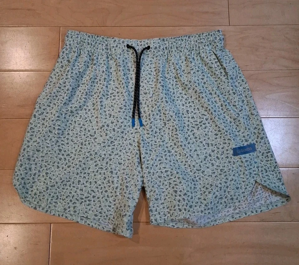 Legends Luka HD 7" Shorts Green Animal Print No Liner Size Large Gym Athletic  - Image 1 of 4