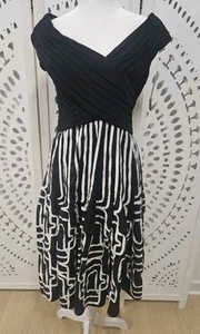 NWT Adrianna Papell Black And White Party Wedding Cocktail Party Dress Size 10 - Picture 1 of 11