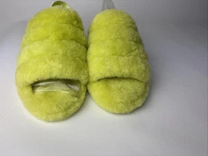 UGG FLUFF YEAH SLIDE WOMENS US 8 SHEEPSKIN WOOL SLINGBACK SLIPPER SANDAL LIME - Picture 1 of 10