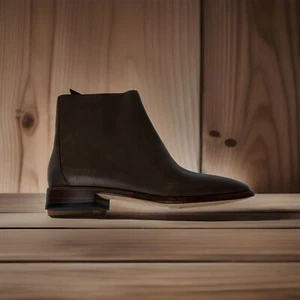 Women 7.5 Ankle Boot Flat Brown Leather Donna Karan New York Side Zip Classic - Picture 1 of 9