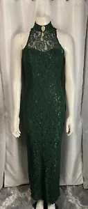 High-Neck Halter Emerald Lace Evening Gown Open Back Prom Dress Size 3/4 - Picture 1 of 11