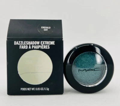 MAC  Dazzleshadow Extreme - EMERALD CUT - 0.05oz./1.5g - Image 1 of 3
