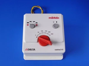 ** MARKLIN DELTA control 4 f  réf 66045 ** - Bild 1 von 2