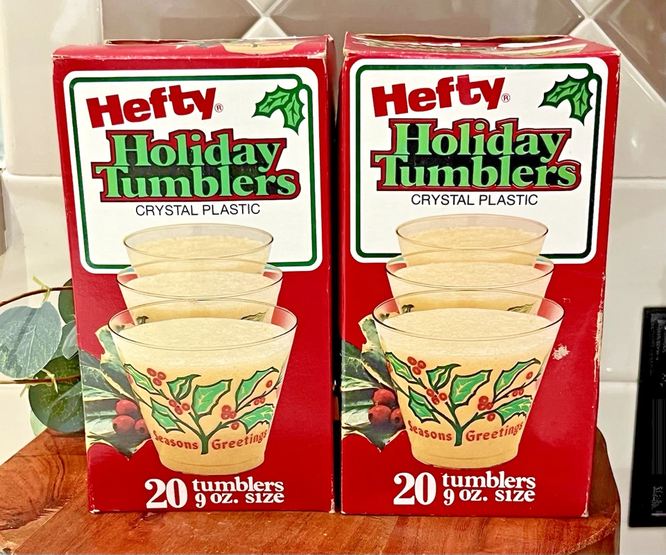 复古 Hefty Holiday Tumblers 水晶塑料酒杯 圣诞派对 (40) — 第 1/4 张图片