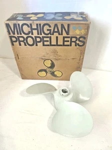 Nos Michigan SMC-940 Aluminum 14x14 Right Hand 3 Blade Volvo 110hp Eaton B & C - Picture 1 of 9