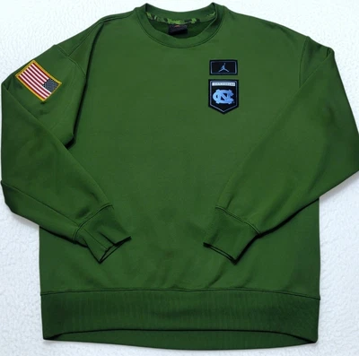 Jordan Therma-Fit North Carolina Tar Heels green camo sweatshirt Men's SMALL S - Image 1 of 4