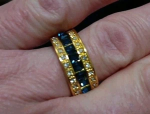 Size 9 MEN'S Ring golden tone Sapphires Costume Diamonelles - Picture 1 of 7