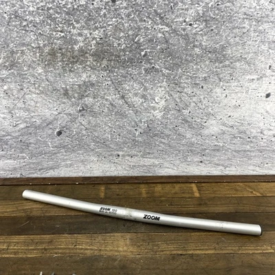 Zoom 150 6061 Aluminum MTB Handlebar Flat 25.4mm 22in Lightweight Giant Bike - Image 1 of 4