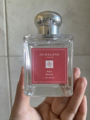 Colonia Jo Malone Rosas Rojas 1,0 oz (30 ml) Foto 1 de 4