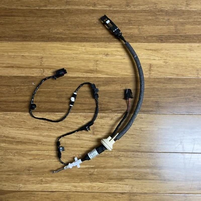 Volkswagen Tiguan 2018-2021 liberación de manija de puerta/cable Bowden con arnés de cableado Foto 1 de 4