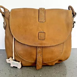 Radley Pliable Medium Brown Leather Crossbody Messenger Shoulder bag w/Charm - Picture 1 of 10