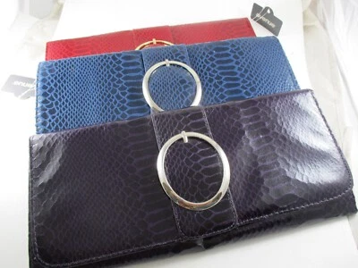 BOLSO CLUTCH GRANDE DE PIEL DE SERPIENTE (COMO) DE COLECCIÓN NUEVO CON ETIQUETAS SOSTIENE TELÉFONO GRANDE FÁCILMENTE (PARA 3) Foto 1 de 4