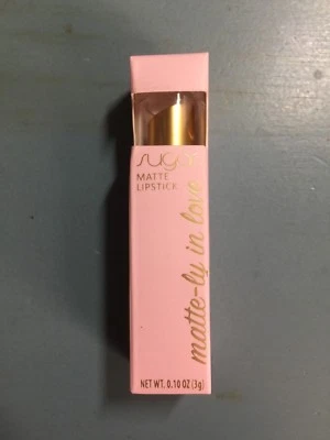 NUEVO Lápiz labial mate Sugar Matte-ly In Love lápiz labial Swan Dive  Foto 1 de 2