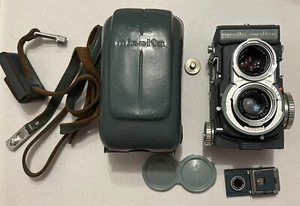 Rare Minolta Miniflex 4x4 TLR Film Camera W/ Rare Waist Lever Finder & Case Wow! - Picture 1 of 11