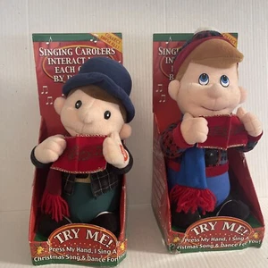 TL Toys Singing Interactive Carolers Animated Infrared Christmas 2 Boys Vintage - Picture 1 of 7