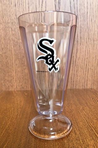 Chicago White Sox Plastic Soda Fountain Glass 7.5 Inches Tall MLB Baseball Cover
