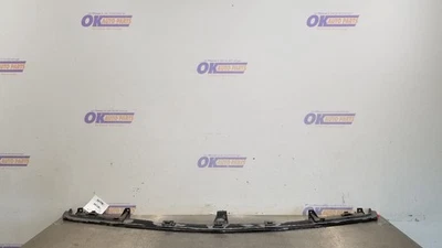 99 CHEVY TAHOE LT PARRILLA DELANTERA PANEL DE LLENADO INFERIOR NEGRO Foto 1 de 4