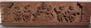 Antike indische hinduistische Holzplatte Schnitzerei Relief Skulptur - Bild 1 von 12