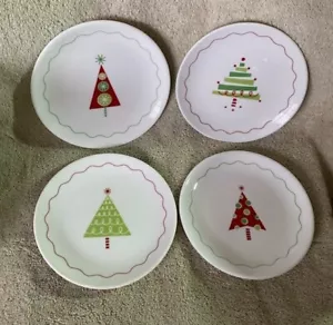 Crate Barrel Christmas Tree 6 inch Appetizer Dessert Plate Set of Four BRAND NEW - Picture 1 of 3