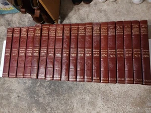 Colliers Encyclopedia Yearbook 19 Volumes 1956–1974 Vintage Book Lot Red Gold VG - Picture 1 of 9