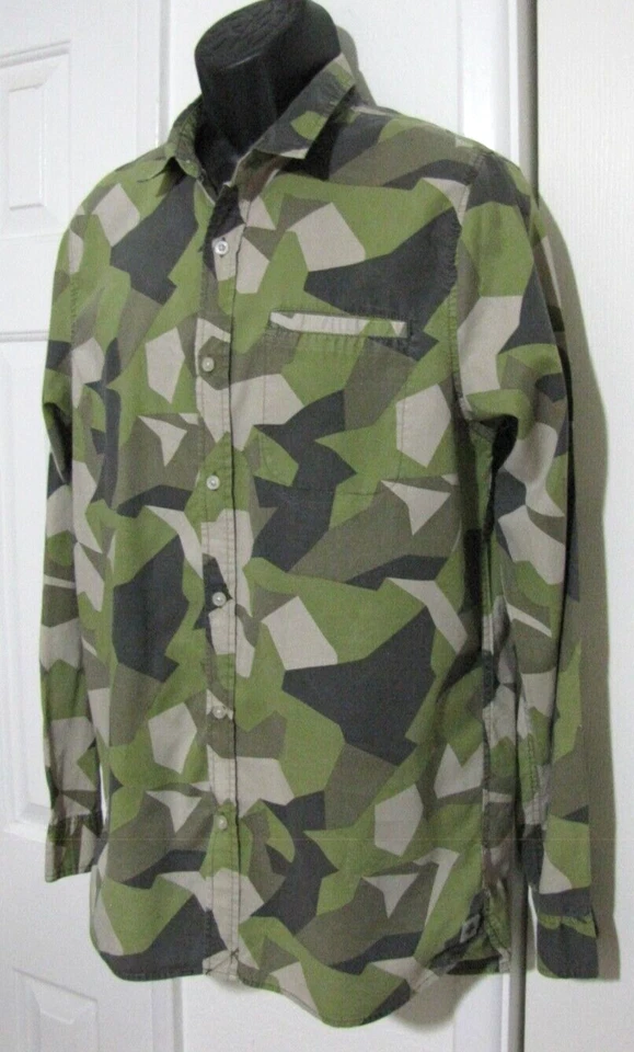 Tavik Modern Beach Culture Button Up Shirt Green-Camo Long-sleeve Men- L  Fits M - Image 1 of 4