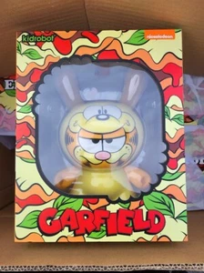 Kidrobot 8 Zoll Dunny Garfield El Imposter WuzOne - Bild 1 von 1