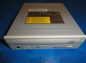 LITE ON CD-RW DRIVE MODEL LTR-52327S IDE WHITE BEZEL AS IS - Picture 1 of 3