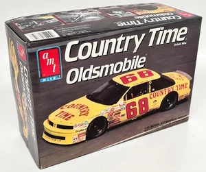AMT 1/25 Oldsmobile Country Time Nascar Plastik Modellauto Bausatz - Bild 1 von 6