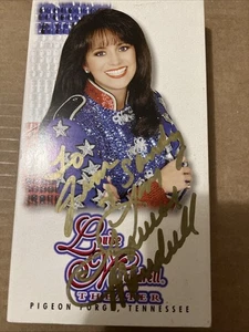 Louise Mandrell Theater Pigeon Forge TN VHS Dated 10-21-99 Autographed Read⬇️ - Imagen 1 de 2