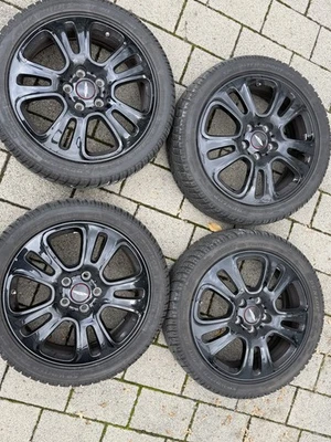 Original Mini Cooper Winterräder 17'' - 185/50R17 - schwarz - Bild 1 von 4