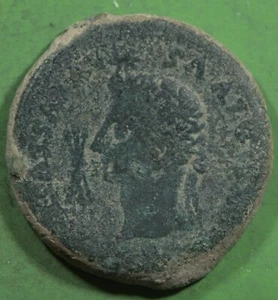 Roman Provincial ae33 Bronze Coin Augustus by Tiberius Italica LIVIA 33 Grams - Picture 1 of 3