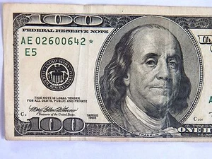OLD- 1996 $100 STAR NOTE S/N AE 02600642 * Circulated Replacement U.S. Note. - Picture 1 of 4