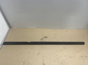 Tür Leiste Schachtleiste Scheibendichtung hinten rechts A1177350482 MERCEDES - Bild 1 von 2