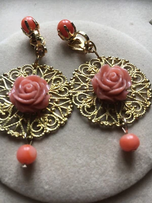 Ohrringe im italienischen Stil,mit corallen roten Perlen,Rosen, Clips Stil DG - Bild 1 von 4