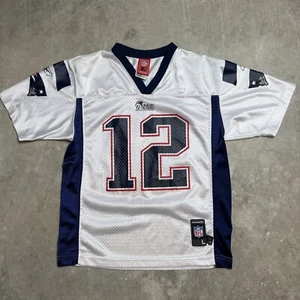 REEBOK New England Patriots NFL Football Tom Brady #12 Jersey YOUTH Large - Picture 1 of 6