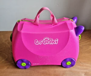 Trunki Kids' Ride-On Suitcase Pink With Tow Strap - Picture 1 of 11