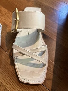 Dolce Vita Lowyn Ivory Leather Slip On Buckle Squared Toe Flat Sandals Size 6 - Picture 1 of 8
