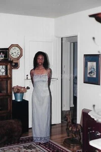 ESTUDIO DE PERSONAJES FOTOGRAFÍA ENCONTRADA American Girl Color ORIGINAL Instantánea 46 50 X - Imagen 1 de 1