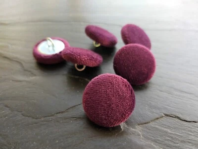 Plum purple velvet buttons, Fabric Covered Buttons 14, 19, 23, 25 or 31mm sets - Image 1 of 4