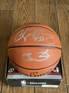 Alonzo Mourning & Dwyane Wade signierter Ball Spalding Basketball mit Fanatikern Auth - Bild 1 von 7