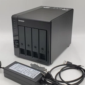 QNAP TR-004 4 Bay USB Type-C Direct Attached Storage w/ hardware RAID (Diskless) - Afbeelding 1 van 5