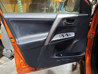 Отделочная панель внутренней отделки передней двери со стороны водителя 2016 Rav 4 Lh черная Fc20 - Изображение 1 из 4